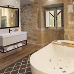 Quinta Do Caminho, Al Feriegård