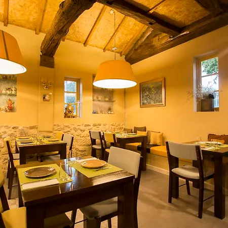 Quinta Do Caminho, Al * Valenca