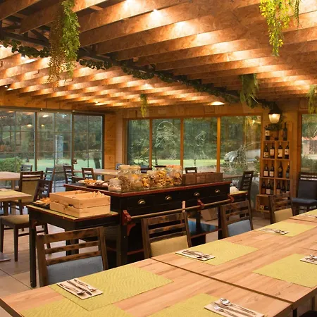 Quinta Do Caminho, Al *