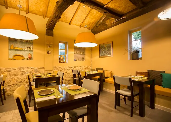 Quinta Do Caminho, Al * Valenca