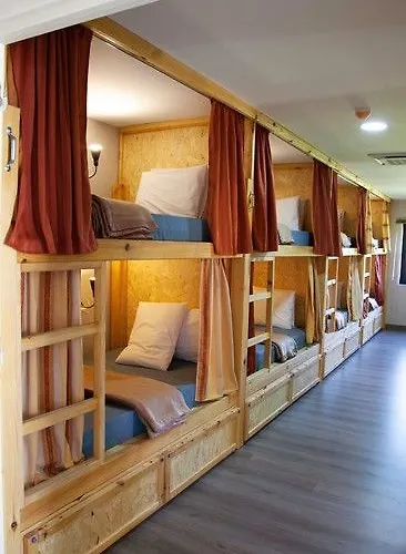 Quinta Do Caminho, Al ヴァレンサ