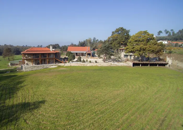 Feriegård Quinta Do Caminho, Al *